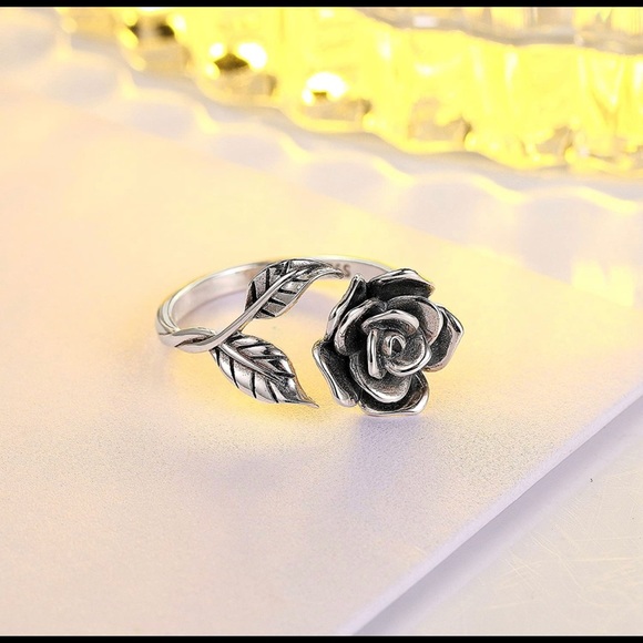 New 925 Sterling Silver Black Rose Ring - Picture 3 of 6
